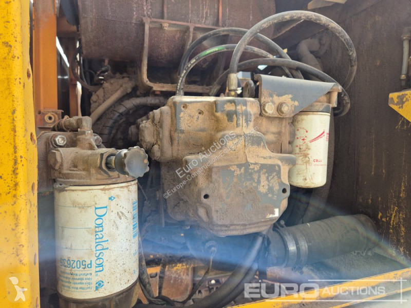 Escavatore Komatsu PC210-8M0