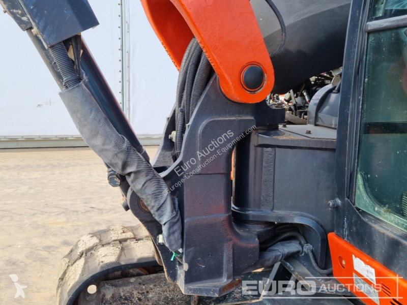 Escavatore Kubota KX080-4A