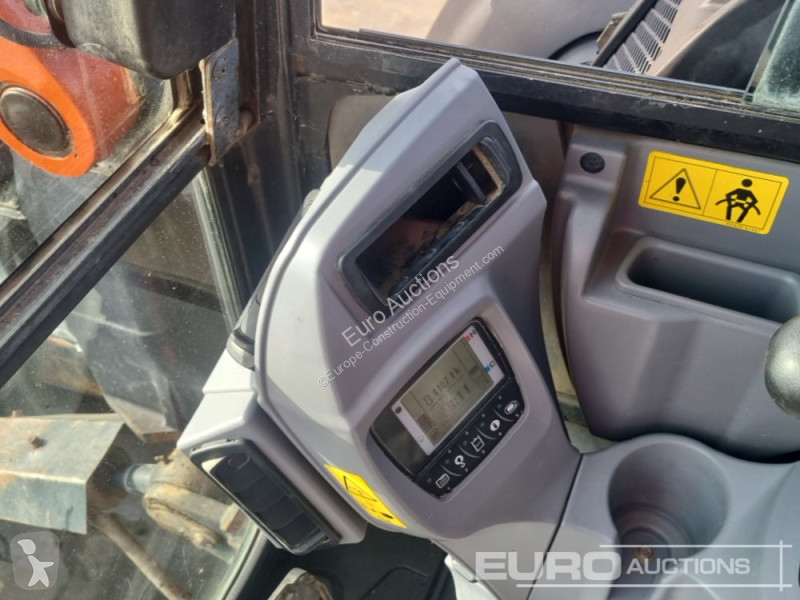 Escavatore Kubota KX080-4A