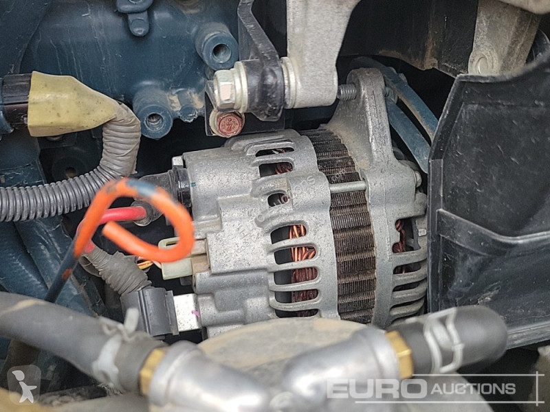 Escavadora Kubota KX080-4A