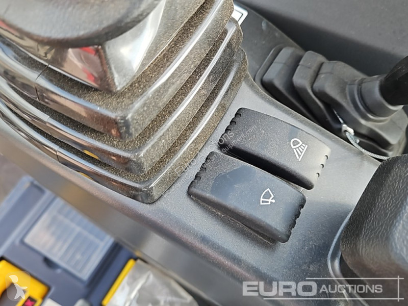 Escavadora  SY35U