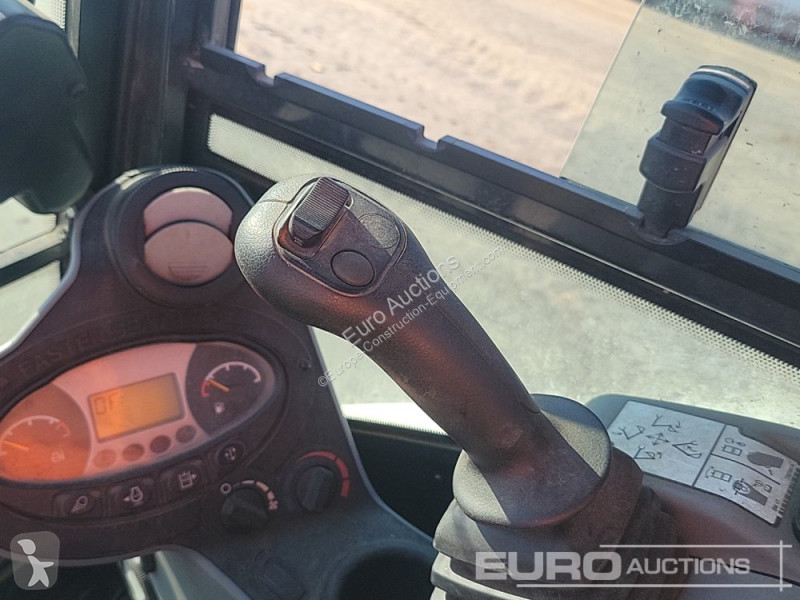 Escavadora Bobcat