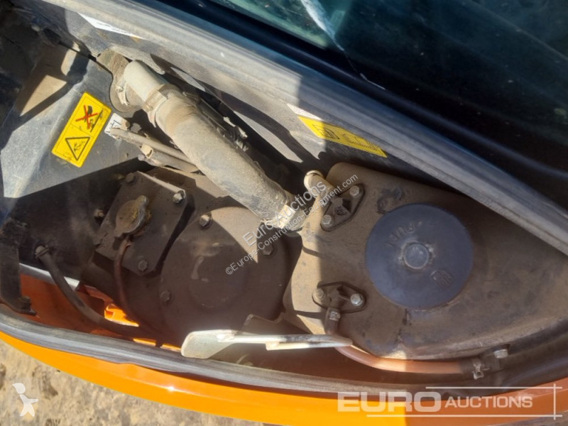 Escavatore Hitachi ZX26U-6 CLR