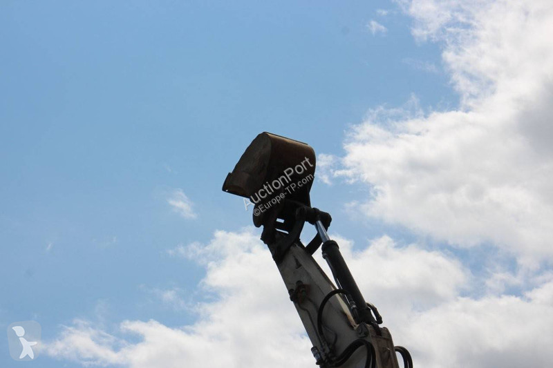 Excavator Terex