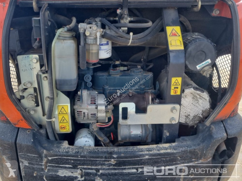 Lopatový nakládač Kubota KX015-4