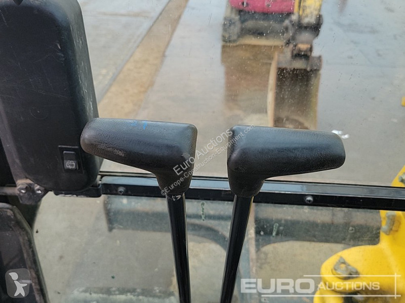 Escavatore Komatsu PC80MR-5