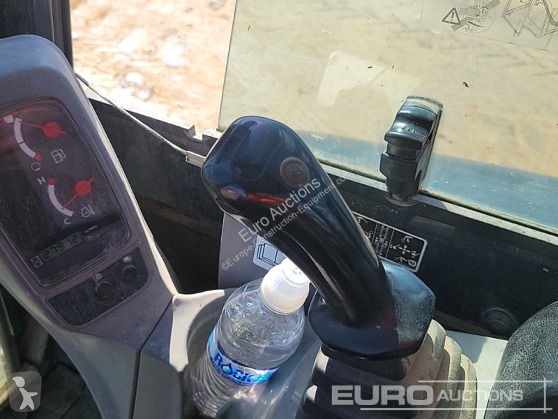 جرافة Kubota U27-4