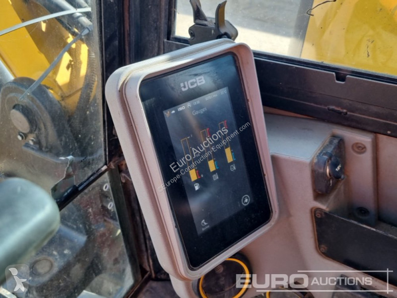 Lopatový nakládač JCB 86C-2