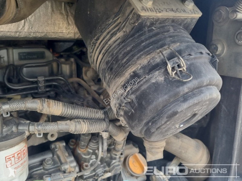 Lopatový nakládač Hitachi ZX33U-6 CLR