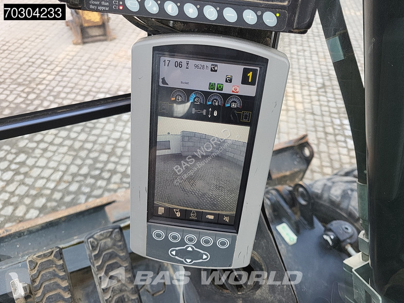 جرافة Caterpillar F F Outrigger + Blade