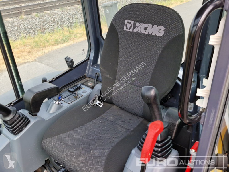 Rýpadlo XCMG (G401)
