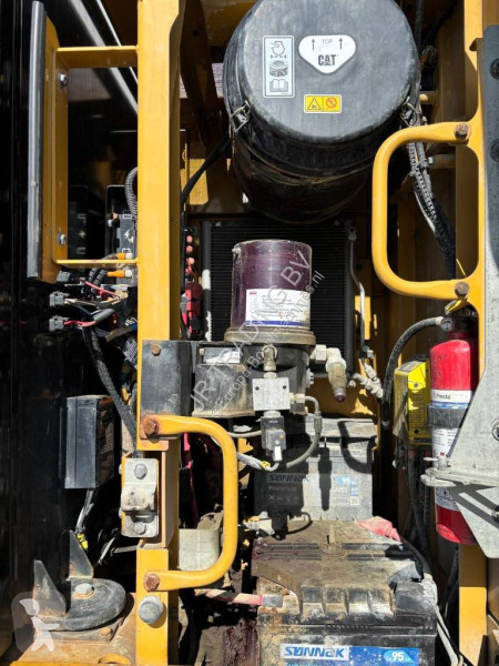 Excavadora Caterpillar 330 FL (GPS)