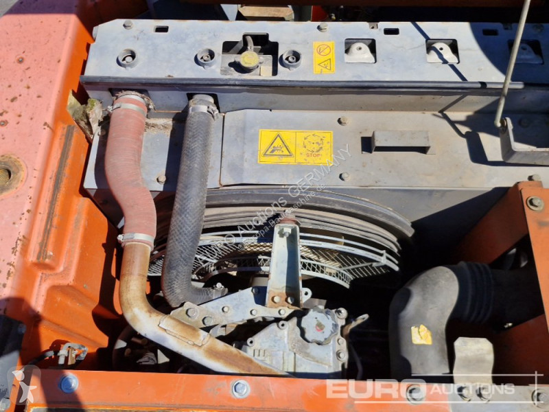 Rýpadlo Hitachi ZX225 USLC3