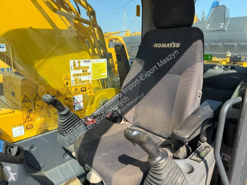 Excavator Komatsu PC360LC-11E0