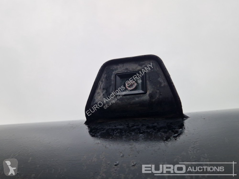 Excavator Caterpillar 330F