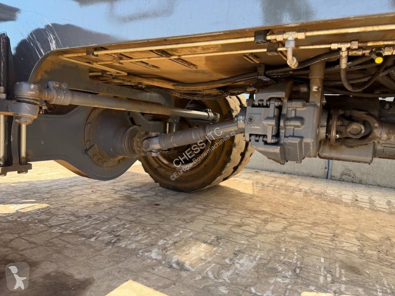 Skovl Fuchs MHL360F