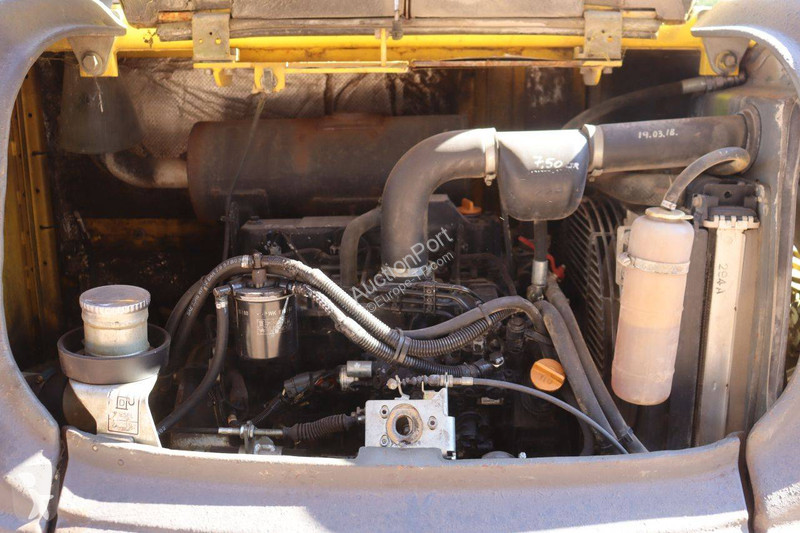 Lopatový nakládač Neuson 3503RD