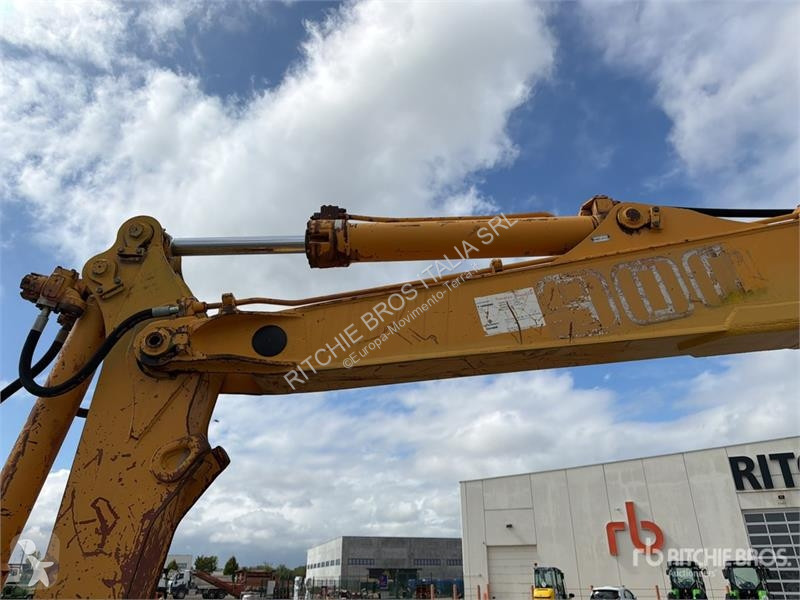 Екскаватор Liebherr