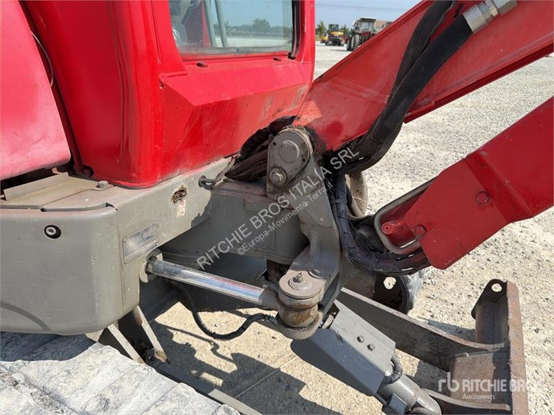 Yanmar ViO25 excavator