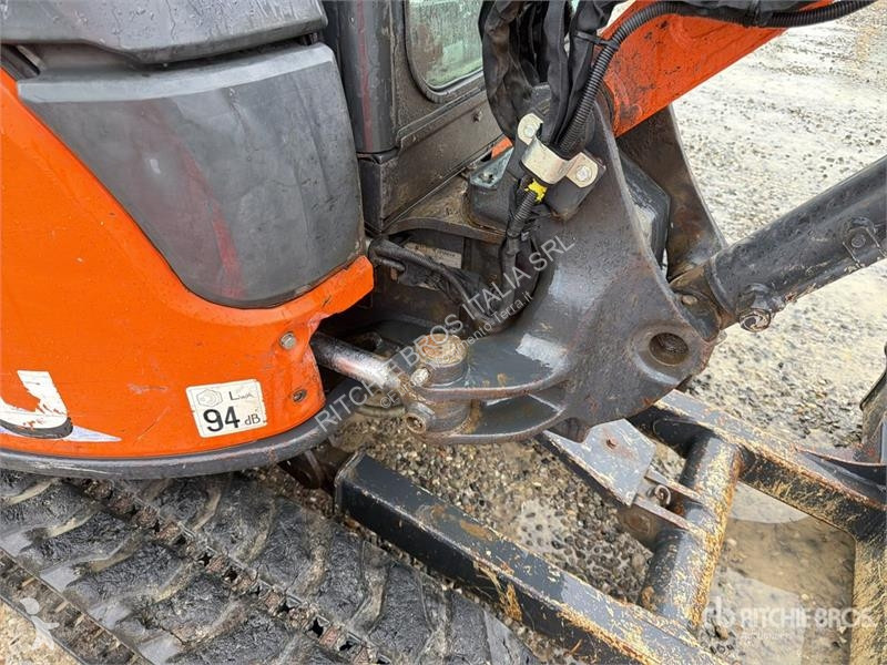 Escavadora Hitachi ZX33U-6 Mini Excavator