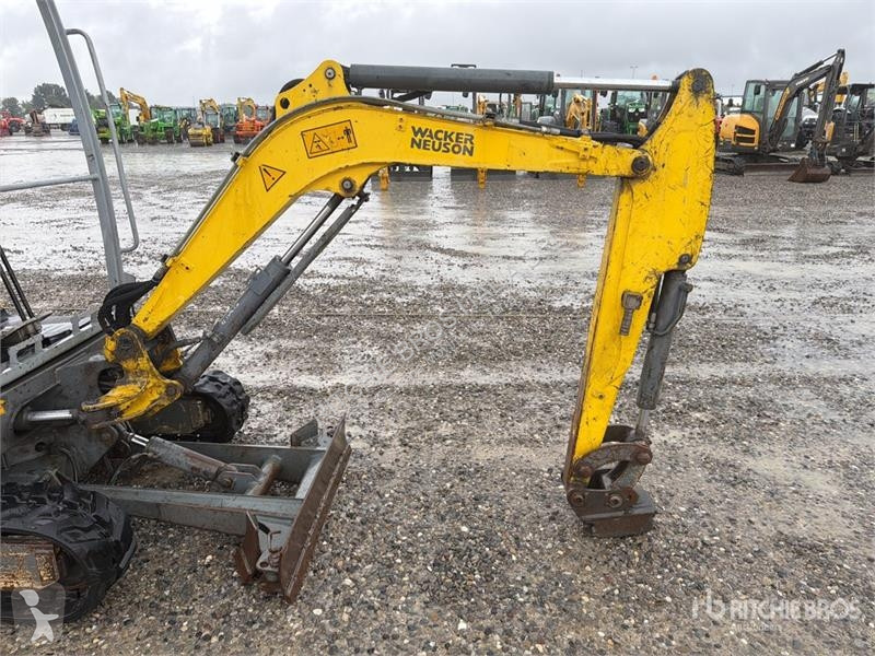 Экскаватор Neuson ET18 Mini Excavator