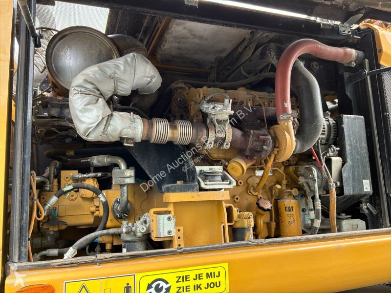 Graafmachine Caterpillar F
