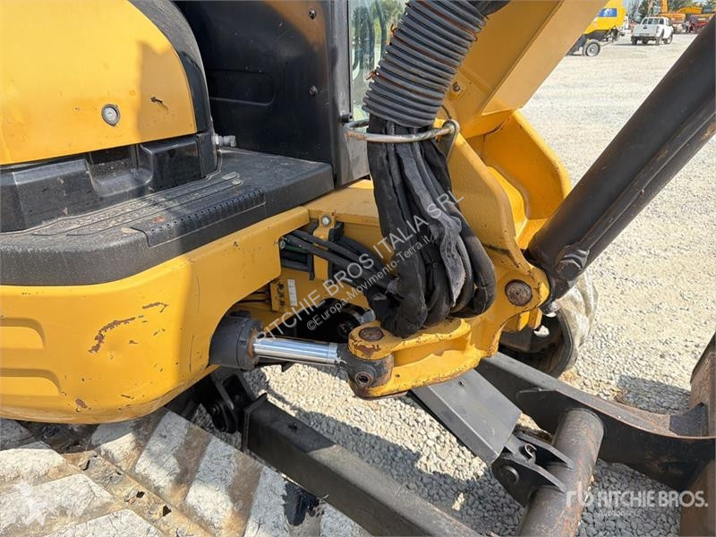 Skovel Caterpillar CR Mini Excavator (Inoperable)