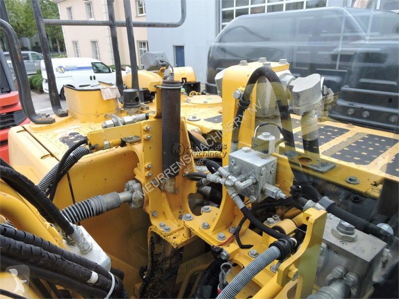 Skovel Komatsu HB215LC / PC210