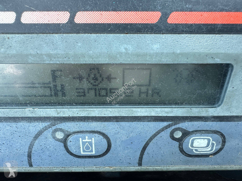 Skovel Kubota SZ