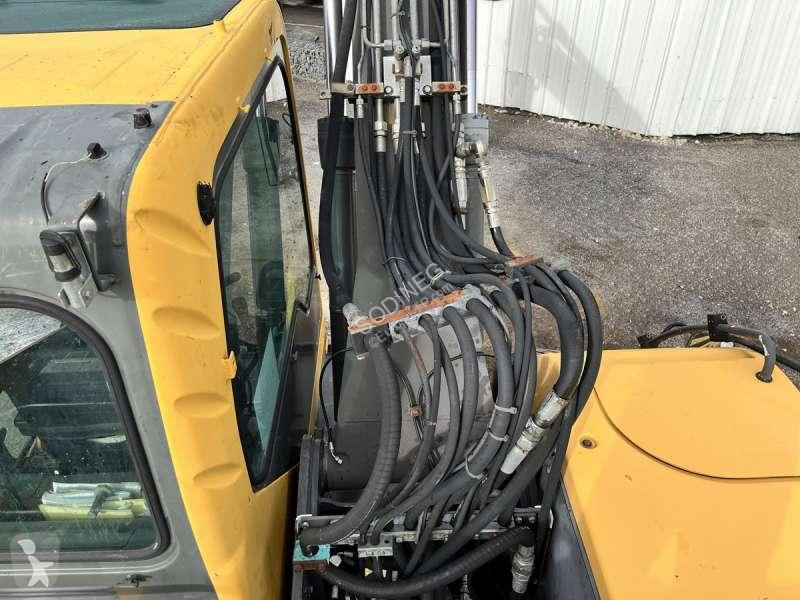 Багер Volvo