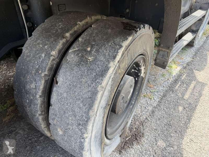 جرافة Caterpillar MH2
