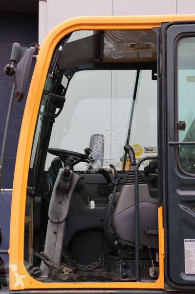 Pelle Hyundai Robex 55W-9A