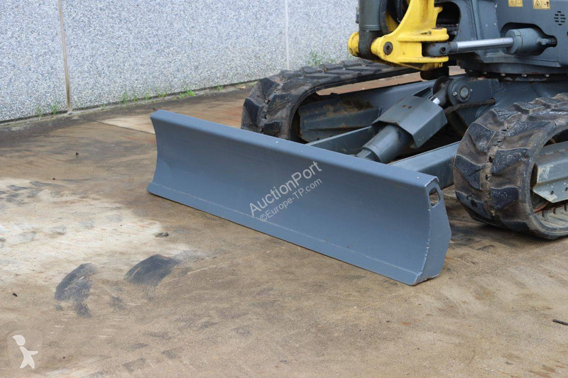 Pelle Neuson 6003