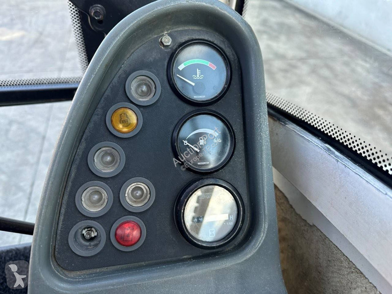 Pelle Terex TC65