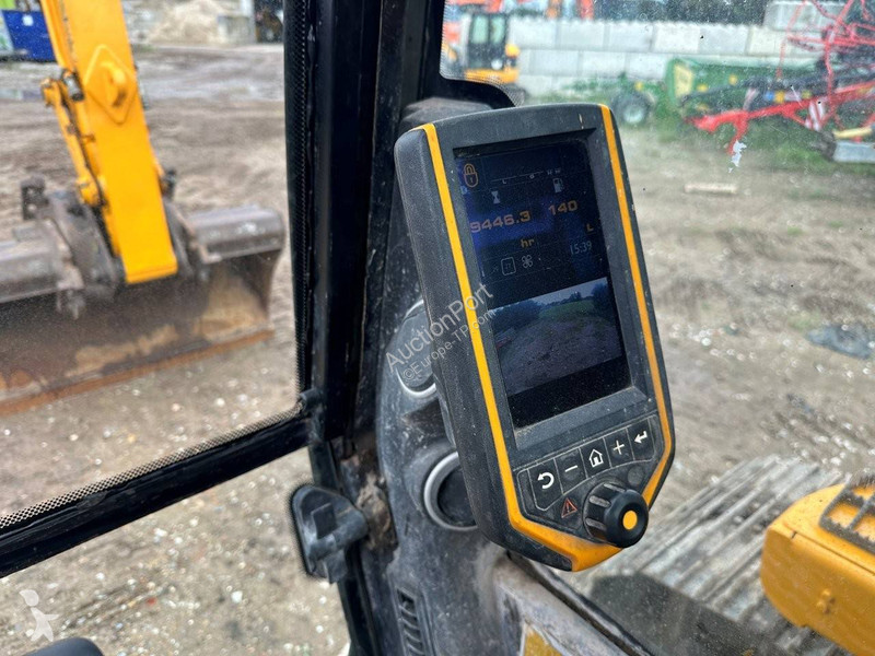 Pelle JCB LC