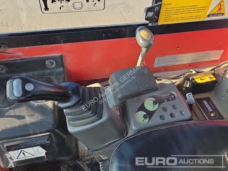 جرافة Yanmar ViO25-4