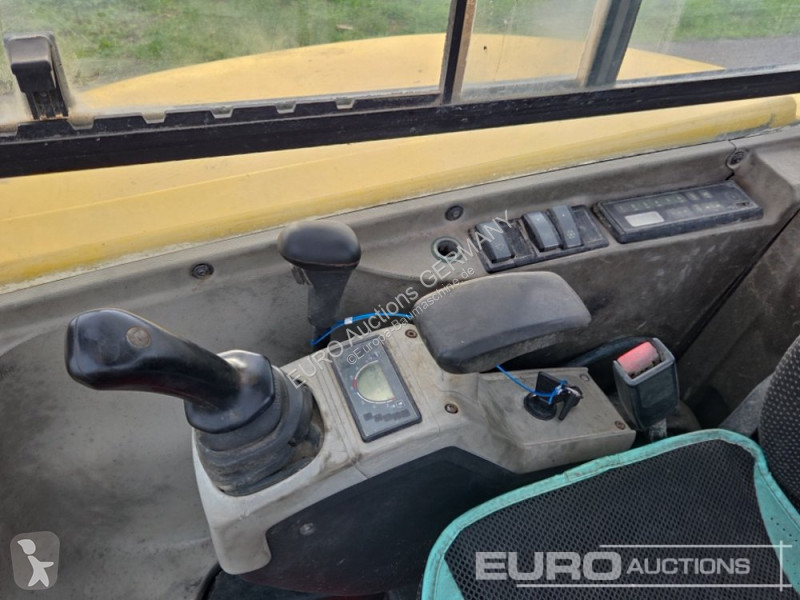 جرافة Wacker Neuson EZ38