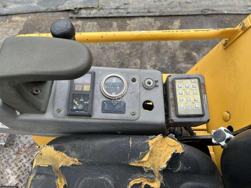 Escavadora Volvo E