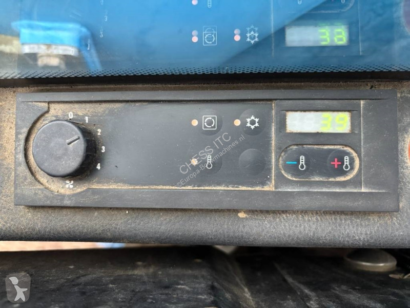 Skovel Fuchs MHL 380  --  only 6650 real...