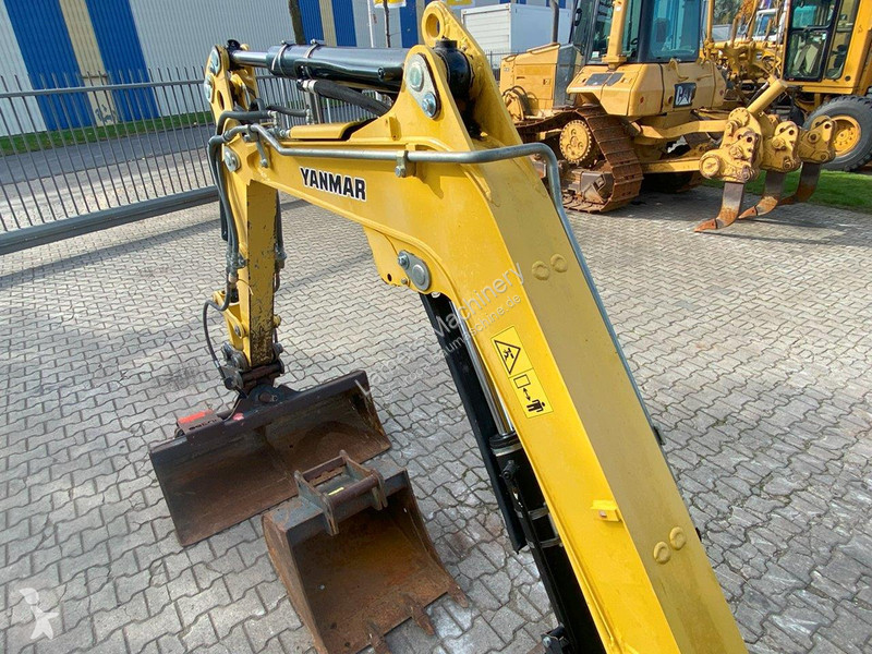 Escavatore Yanmar -4 NVT
