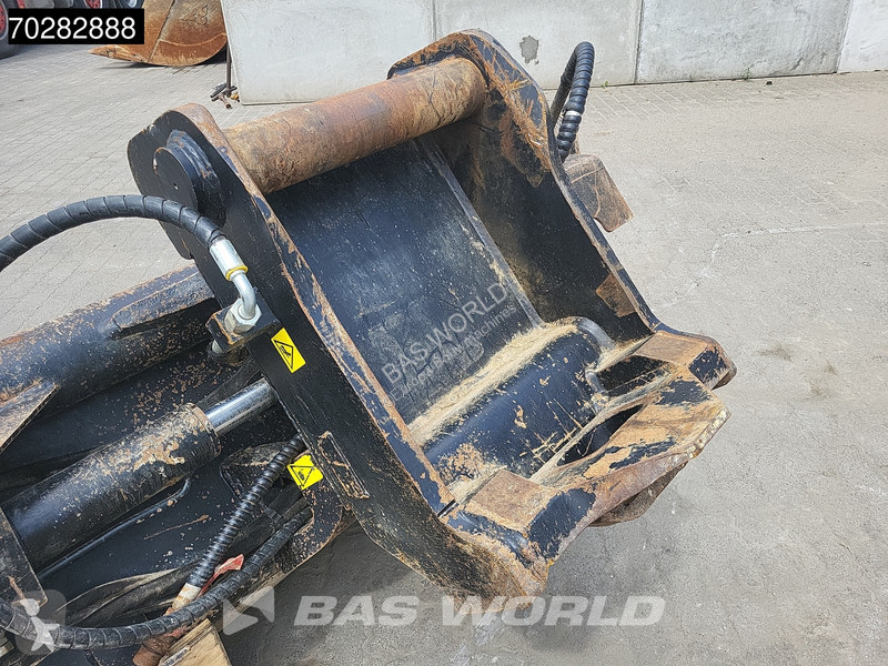 Escavadora Doosan -7 4 BUCKETS