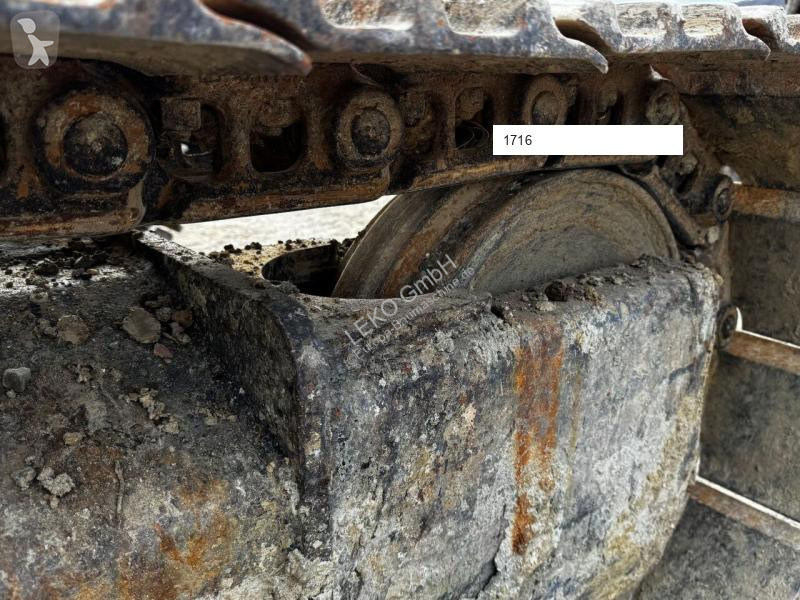 Escavatore Caterpillar C Mit Zwei Löffeln