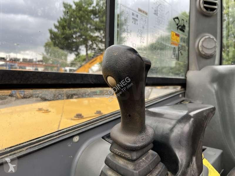 Escavadora Volvo
