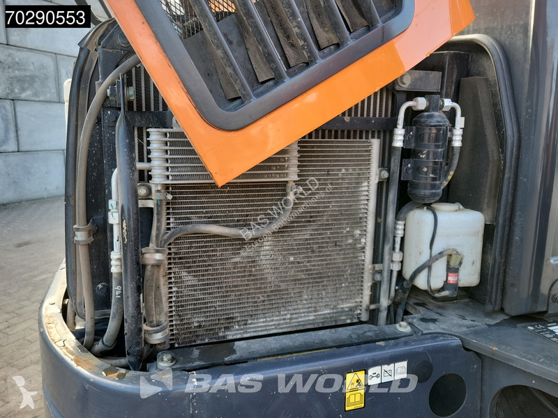 Escavadora Doosan DX63-3