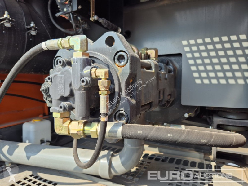 Escavatore Hitachi EX210LC-5G