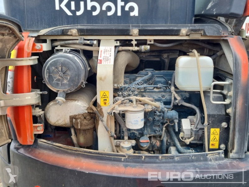 جرافة Kubota U48-4