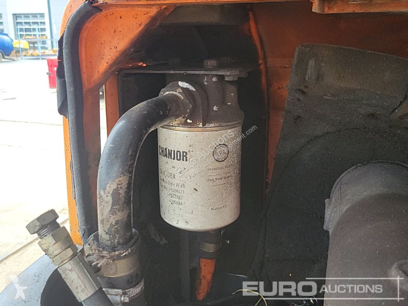 Escavadora Doosan DH35
