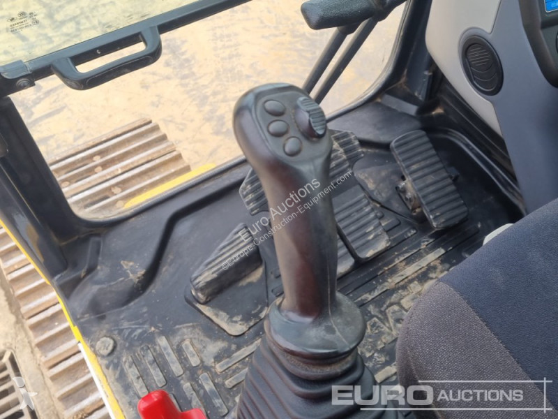 Excavator Komatsu -11E0