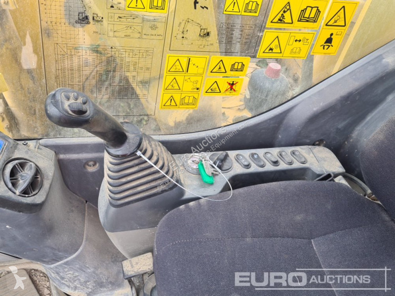 Escavatore Komatsu PC138US-11