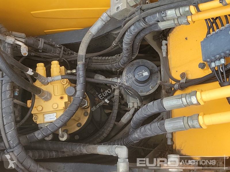 Lopatový nakládač Hyundai R140W-9A